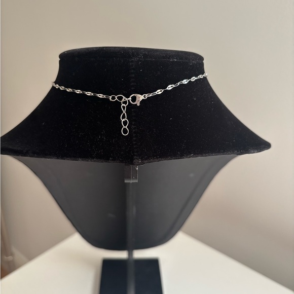 Silver Square Pendant Necklace - Women’s Elegant Silver Jewelry - Picture 6 of 7